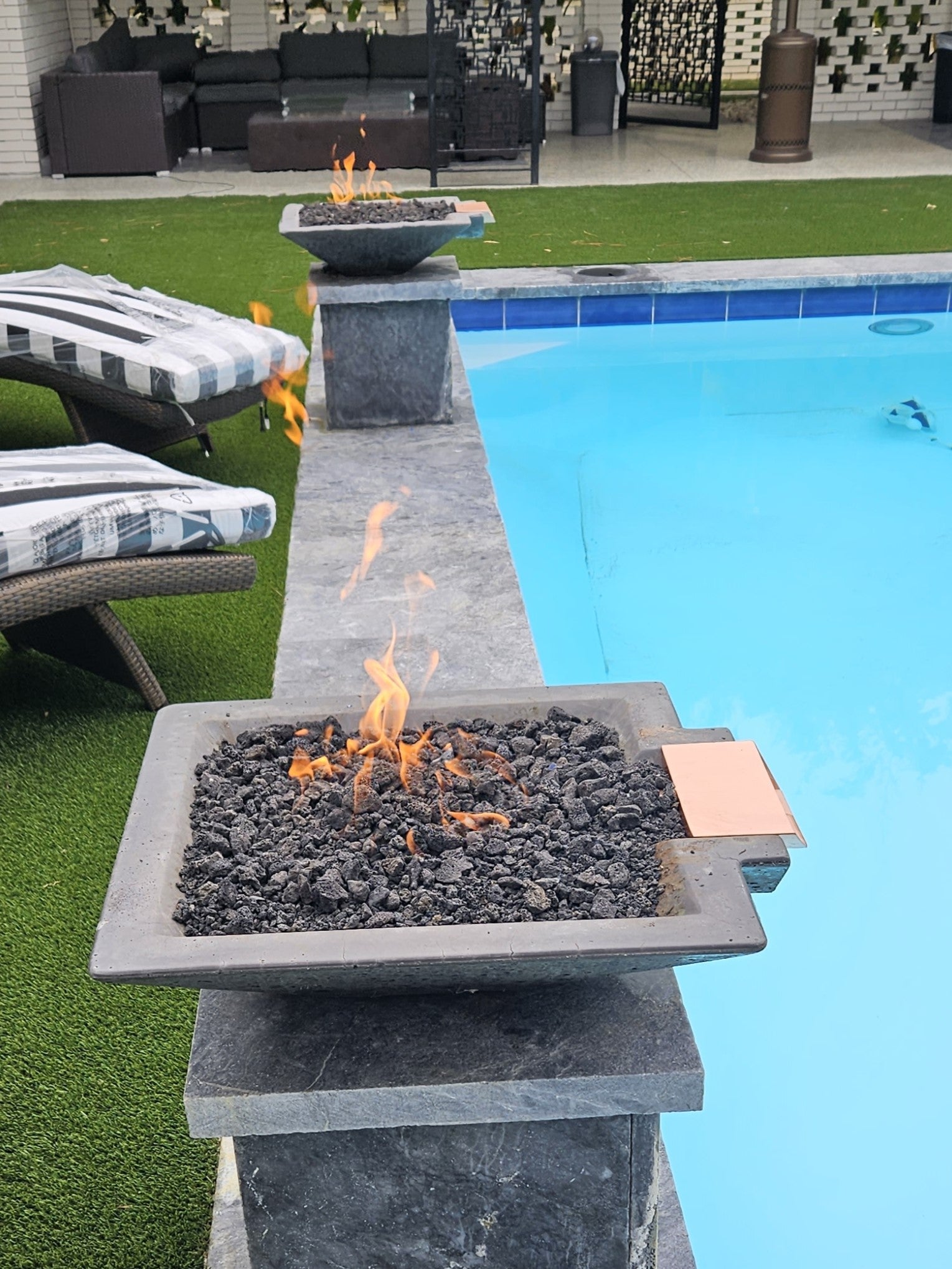 TessaRai Square Fire & Water Bowl in GFRC Concrete - Majestic Fountains