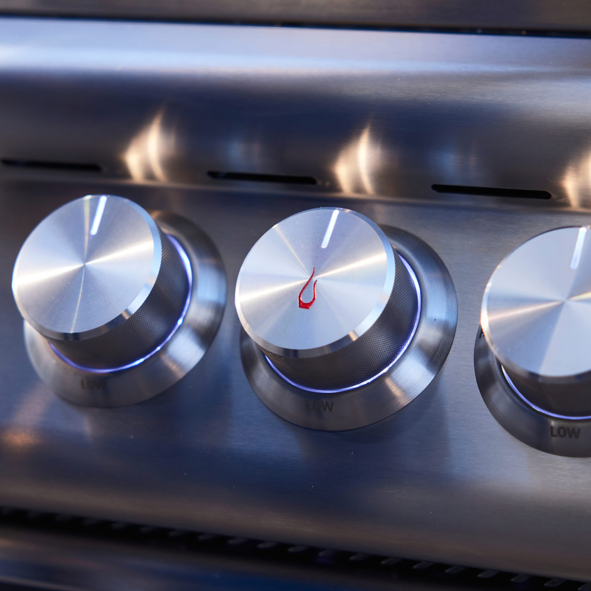 Blaze Marine Grade Premium LTE+ built-in grill interior lighting