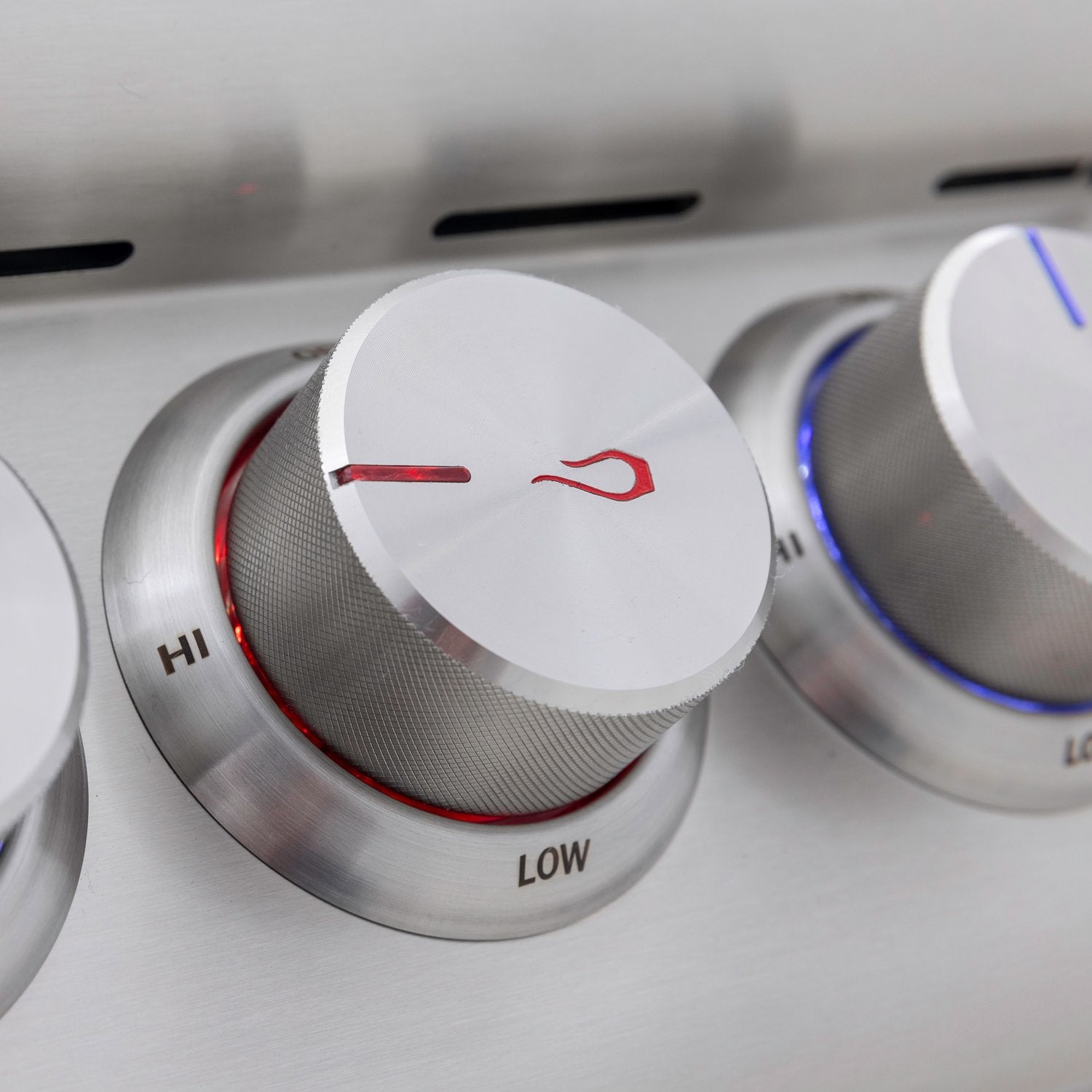 Blaze Premium LTE+ illuminated control knob detail