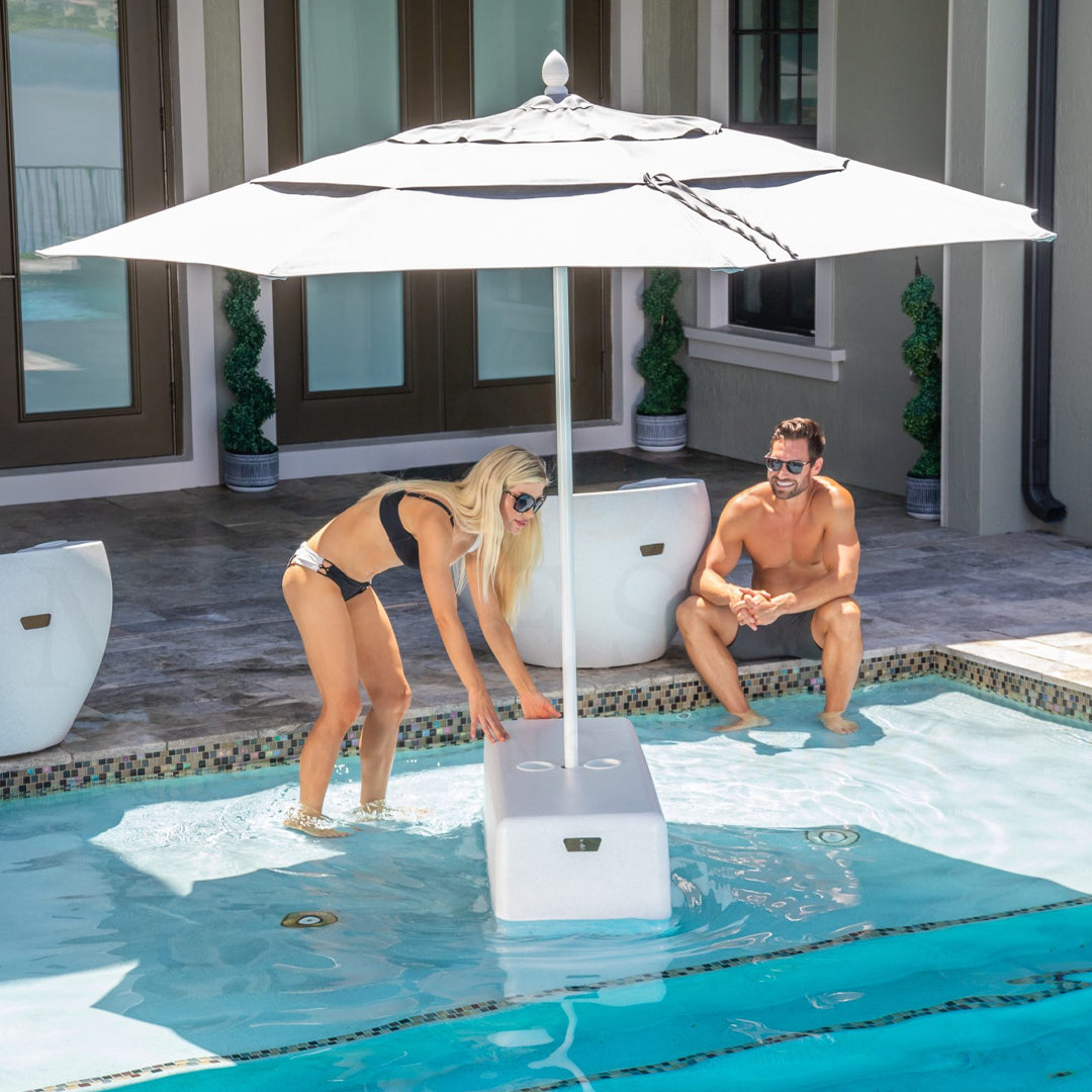Dash Table - Majestic Fountains