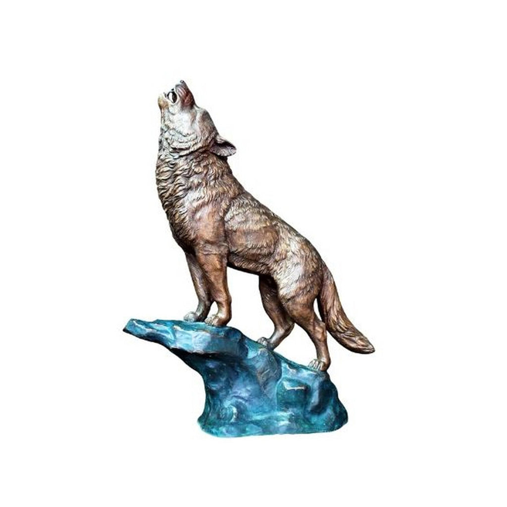 Lone_Wolf_Howling_on_a_Rock_Br