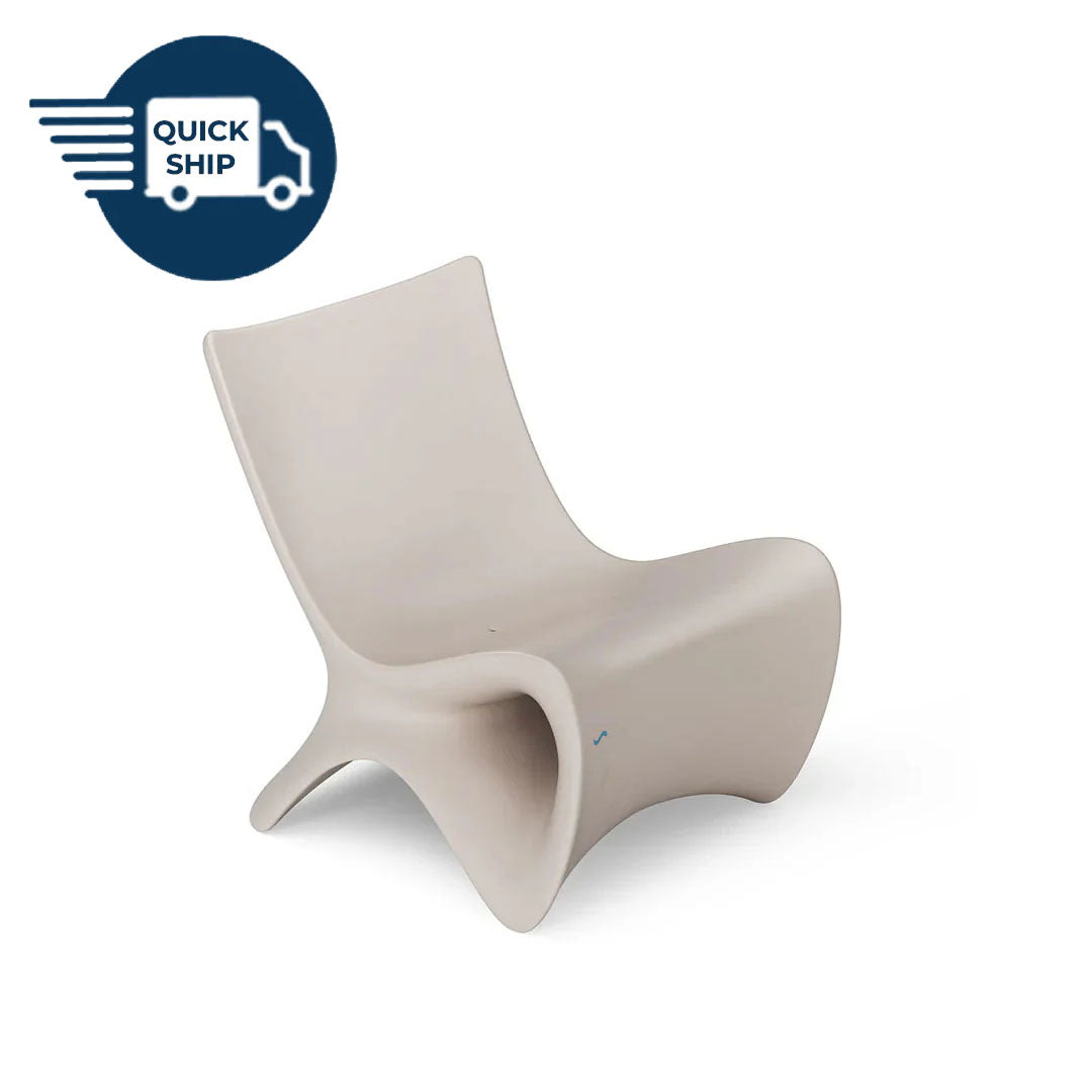 Quickship Ledge Lounger Autograph Chair - Majestic Fountains