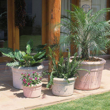 Ribbed Planter - Majestic Fountains