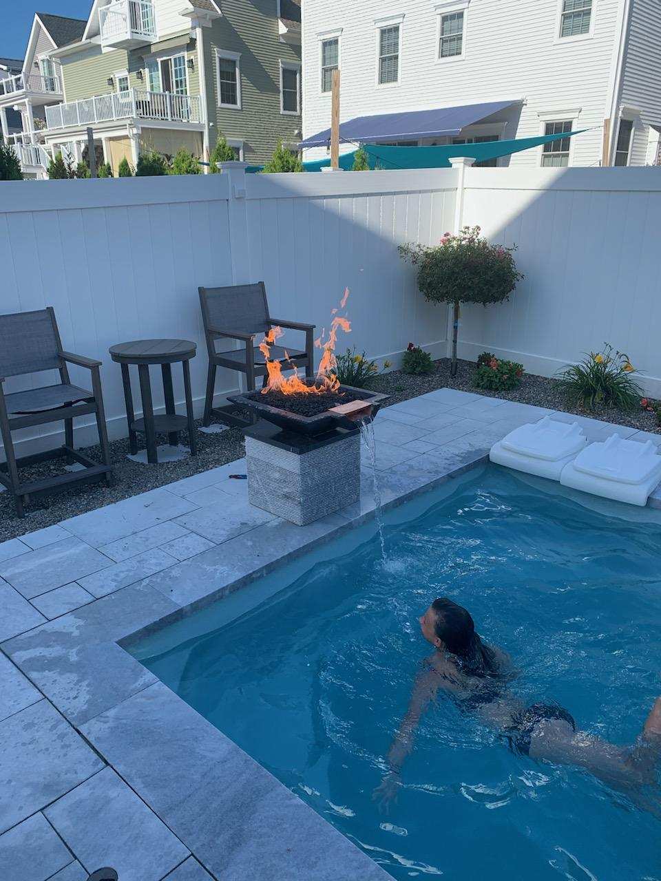 TessaRai Square Fire & Water Bowl in GFRC Concrete - Majestic Fountains