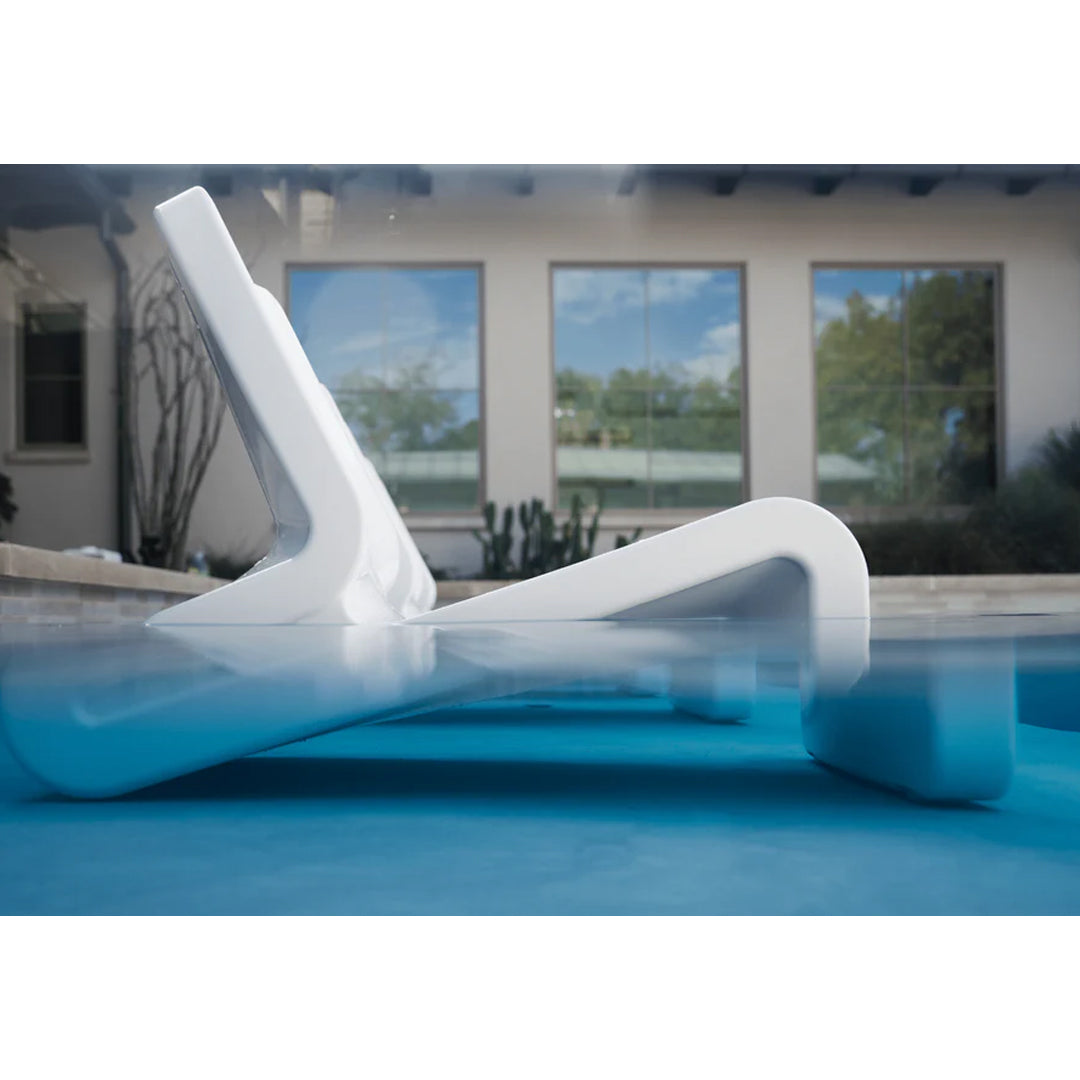 Tupelo Line Lounge Chair Set of 2 - In-Pool & Patio Furniture - Majestic Fountains