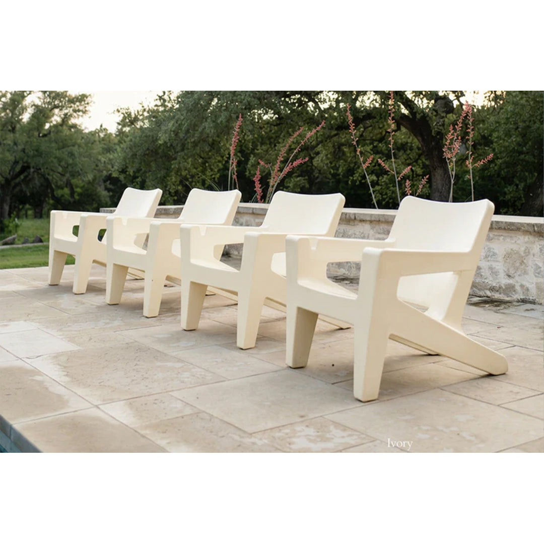 Tupelo Bask Lounge Chair - In-Pool & Patio Furniture - Majestic Fountains