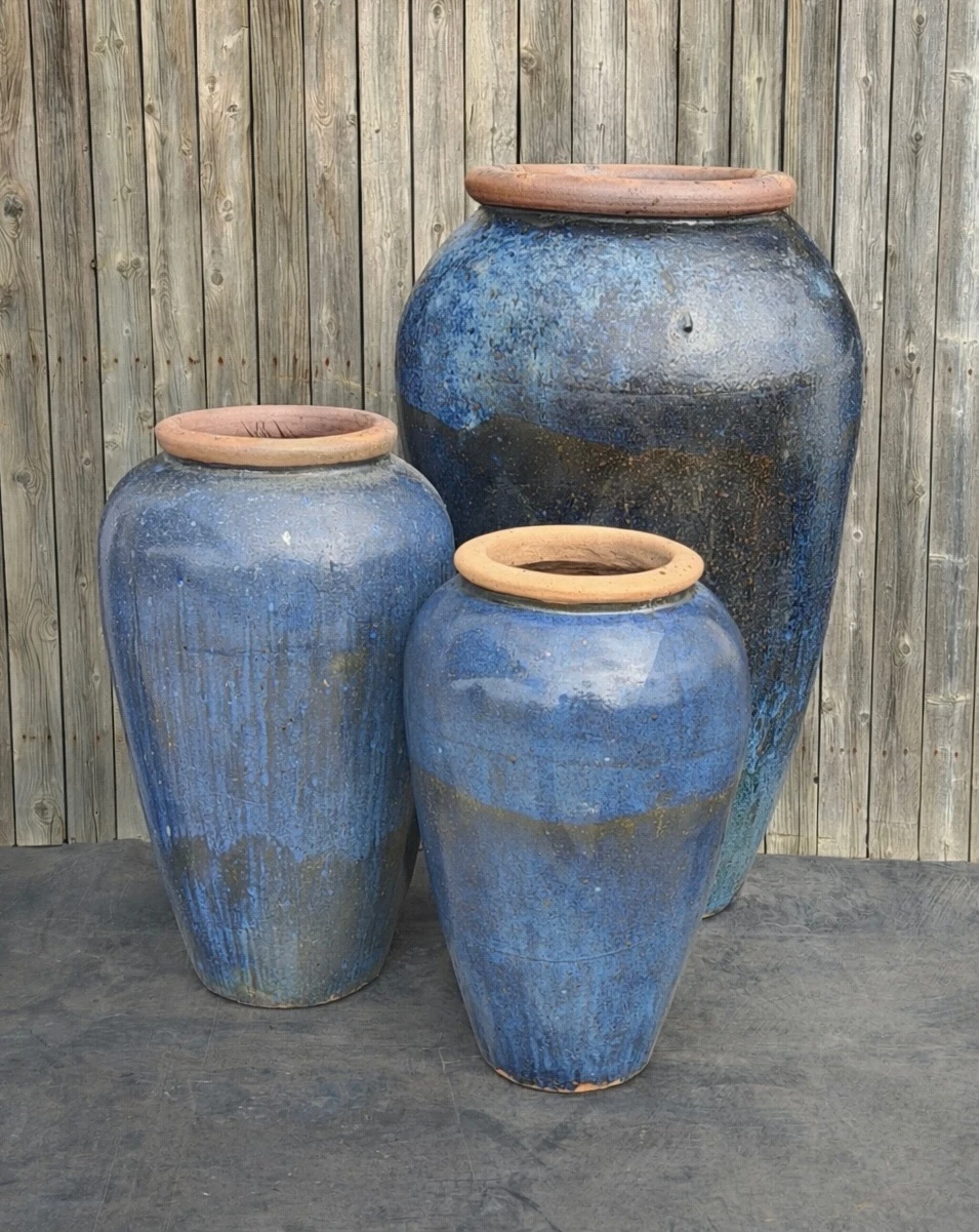 Tuscany B'dazzled Blue Triple Vase FNT50920 - Complete Fountain Kit