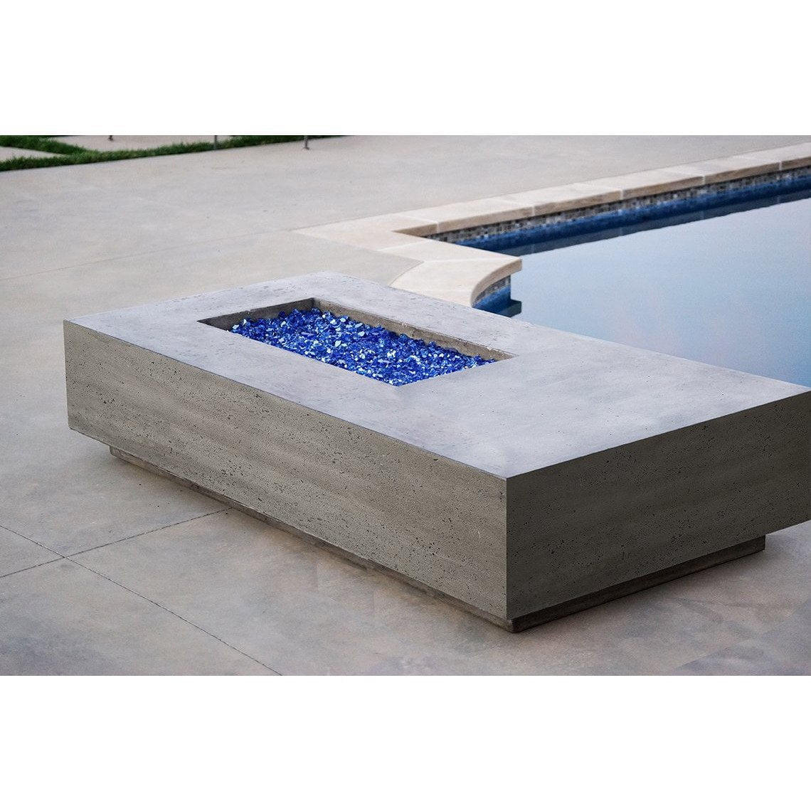 Prism Hardscapes - Tavola 5 Fire Table in GFRC Concrete - Match Lit - Majestic Fountains